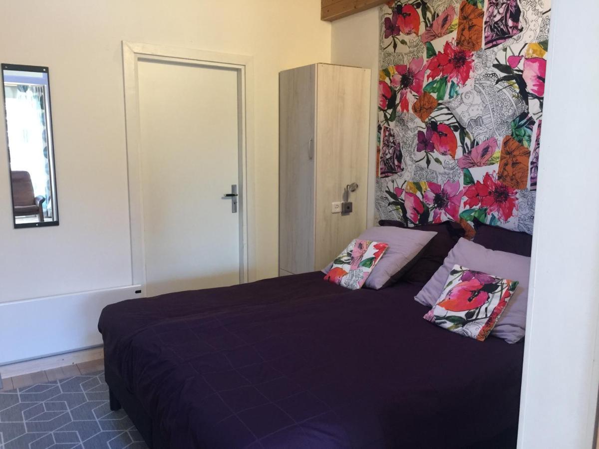Klein Vreugderijk Bed & Breakfast ซโวลเลอ ภายนอก รูปภาพ